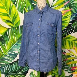 Japna Medium Cotton Chambray Snap Front Casual School Fall Spring Shirt